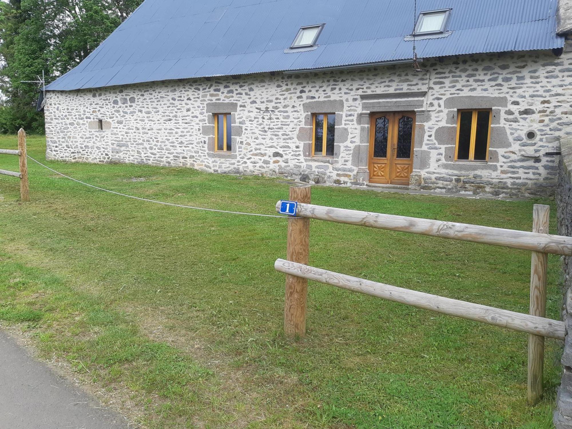 Gite A La Campagne Condat  Eksteriør bilde